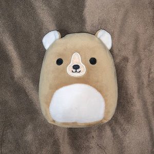 Greta Squishmallow 5”